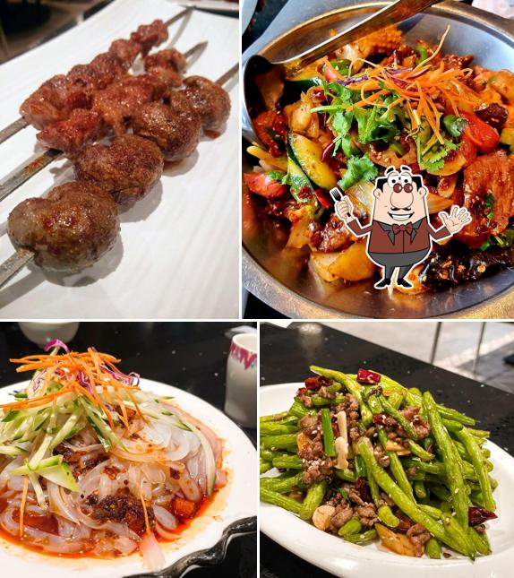 Еда в "Xin Jiang Restaurant-Halal 西域食府.清真"