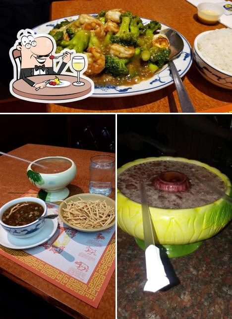 Еда в "Lee's Chinese Restaurant"