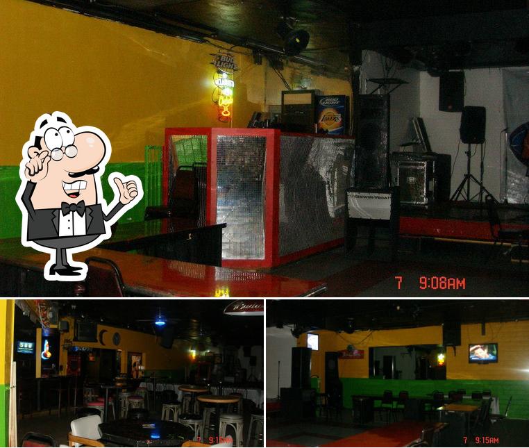 El Padrino Bar / Night Club