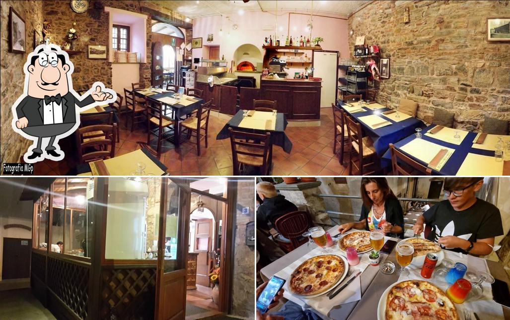 L'intérieur de Pizzeria “Il PozzoLungo”