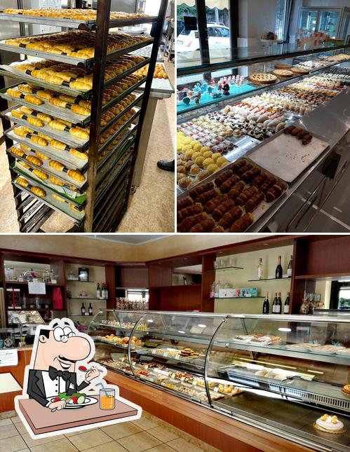 Cibo al Pasticceria Delizia di Frati Davide