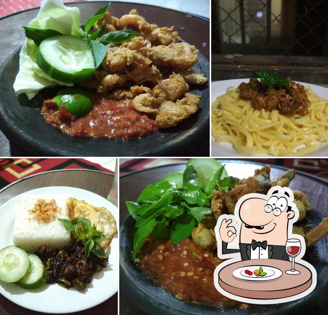 Food at Mr. Bee Cafe - Sarangan, East Java