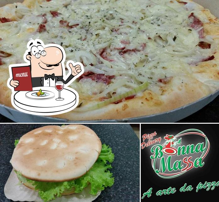 Comida em Pizzaria Bonna Massa l Pizzas e Esfihas