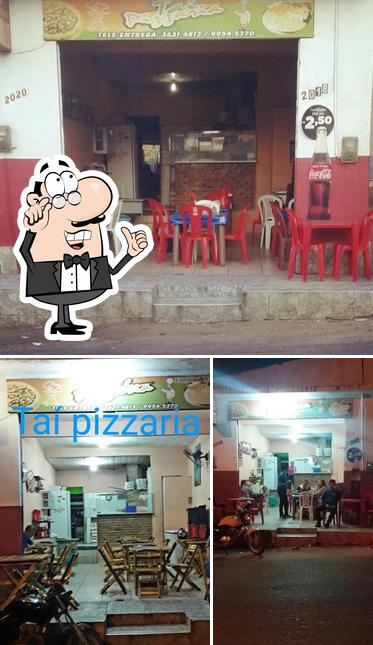 O interior do Taí Pizzaria