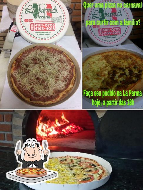 Peça diferentes tipos de pizza