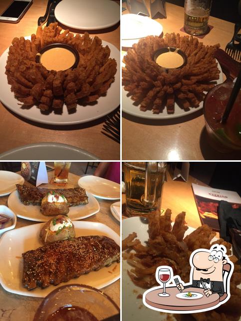 Platos en Restaurante Outback Steakhouse