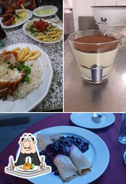 Food at Tango Kávézó-Étterem