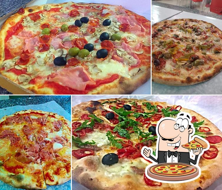 Scegli una pizza a Pizzeria Ai Portici 2.0