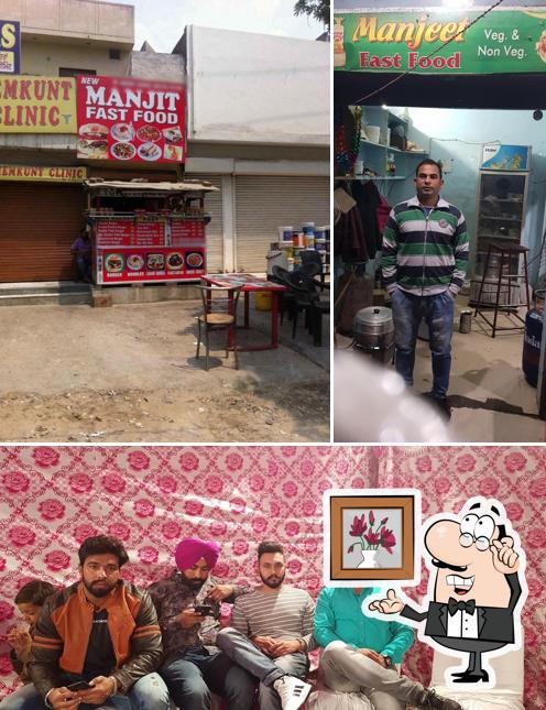 The interior of Manjeet Fast Food