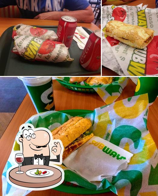 A foto do Subway’s comida e bebida