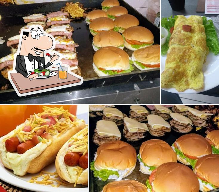 Comida em Pit Dog Lanches