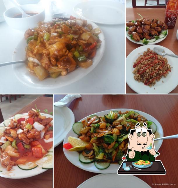 Meals at Chi-Palace