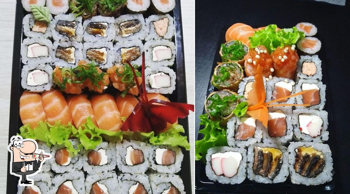 Rolos de sushi são servidos no Takamoto Sushi Delivery