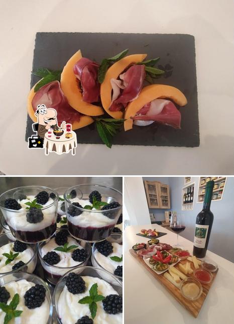 Dai un’occhiata alla foto che raffigura la cibo e vino di L'Orto di Riotorto...a tavola!
