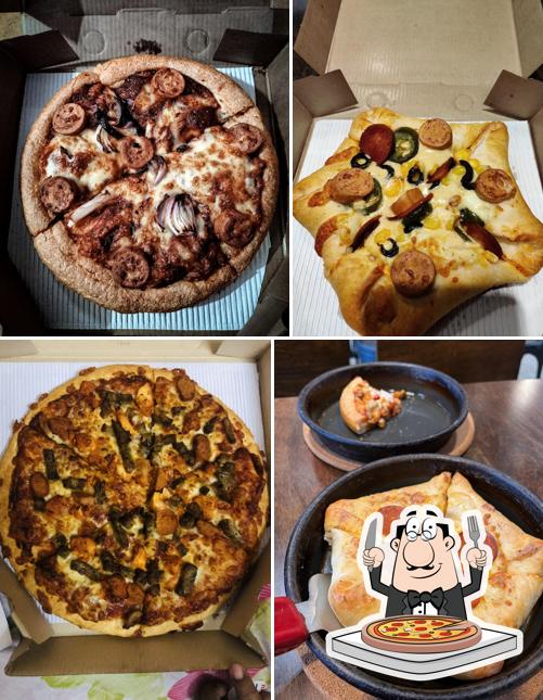 Order different kinds of pizza