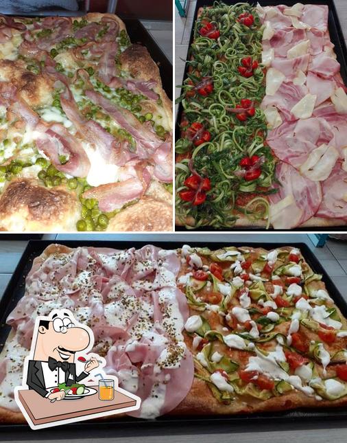 Comida en Pizza Mania Artena