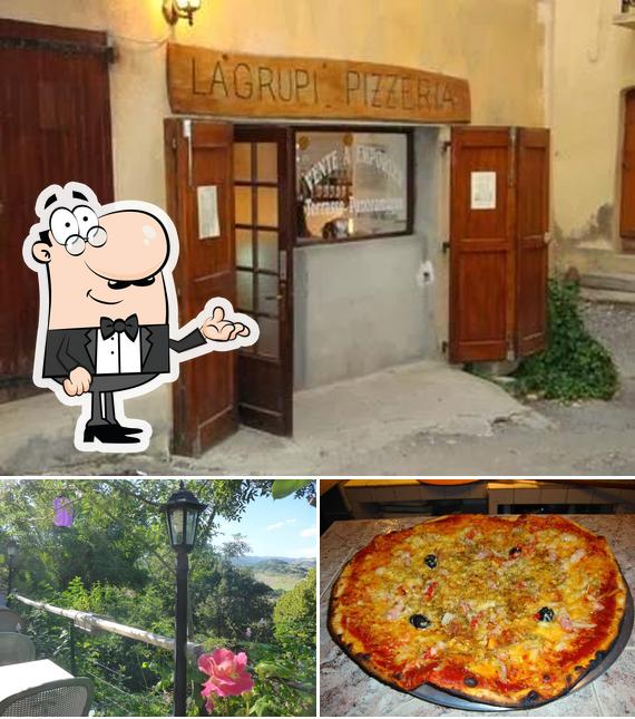 La intérieur et pizza du restaurant