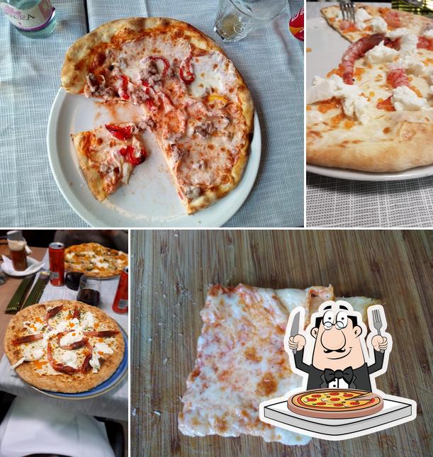 Scegli una pizza a Ristorante Elvis Di Tavernerio