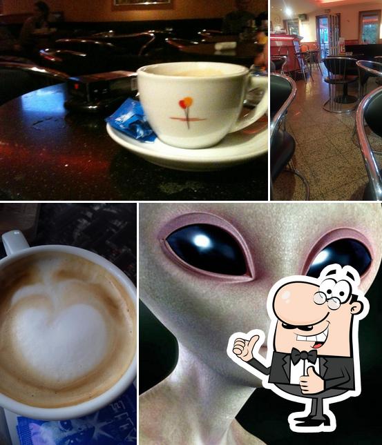 Ecco un'immagine di Caffe Bar Alien