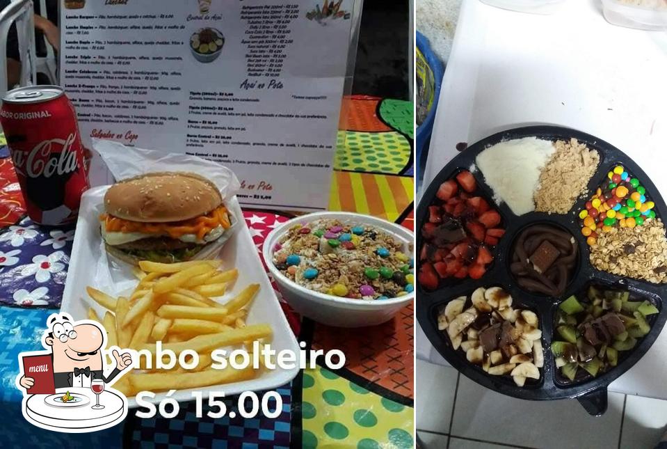 Comida em Central do Açaí . Salgados E Lanches