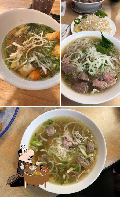 Pho at Mandy Cafe Pho越南河粉