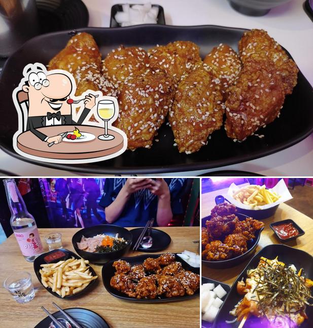 Еда в "Bag Chaeyeong Chicken เดลี่เวอร์รี่ไก่เกาหลีสกลนคร"