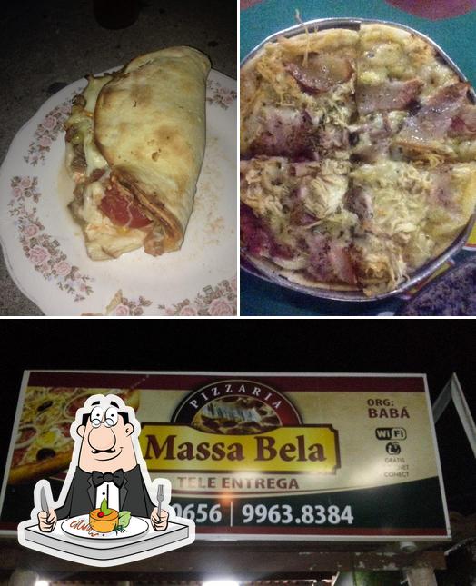 Comida em Pizzaria Massa Bela