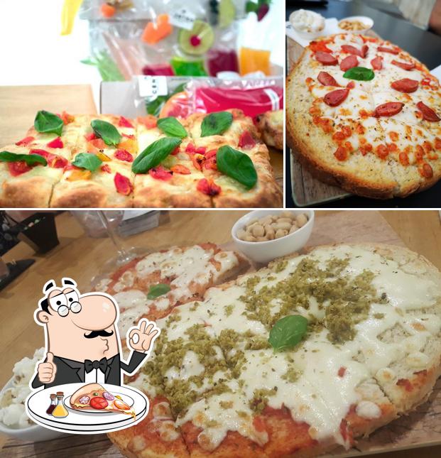 A Il Centro - Coffee, Food and Cocktail bar, puoi goderti una bella pizza