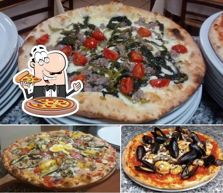 Scegli una pizza a L'Antico Borgo