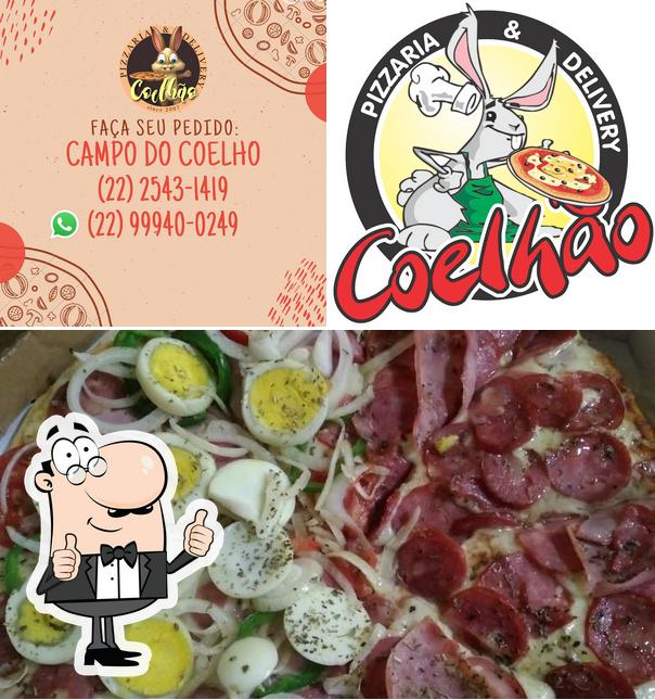 Look at this picture of Pizzaria Coelhão