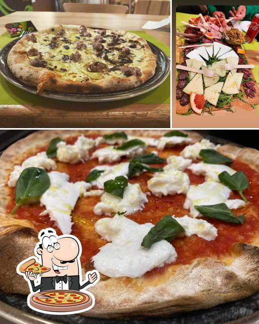 Scegli una pizza a Ristorante Pizzeria FM99