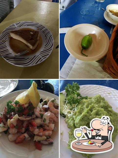 Meals at La Perlita