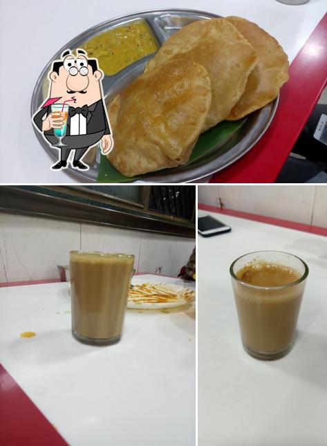 The picture of Hotel Vishnu Bhavan’s drink and food