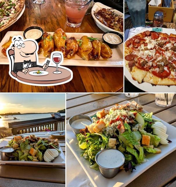 Lola's Lakehouse in Waconia - Restaurant menu and reviews