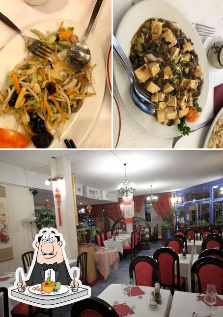 Dai un’occhiata alla immagine che mostra la cibo e interni di Cui Yuan