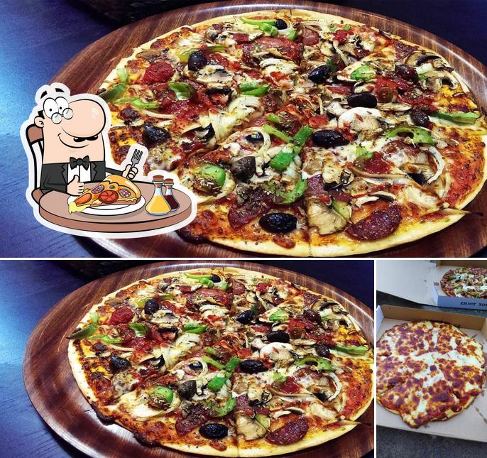 Get pizza at Organica Pizzeria