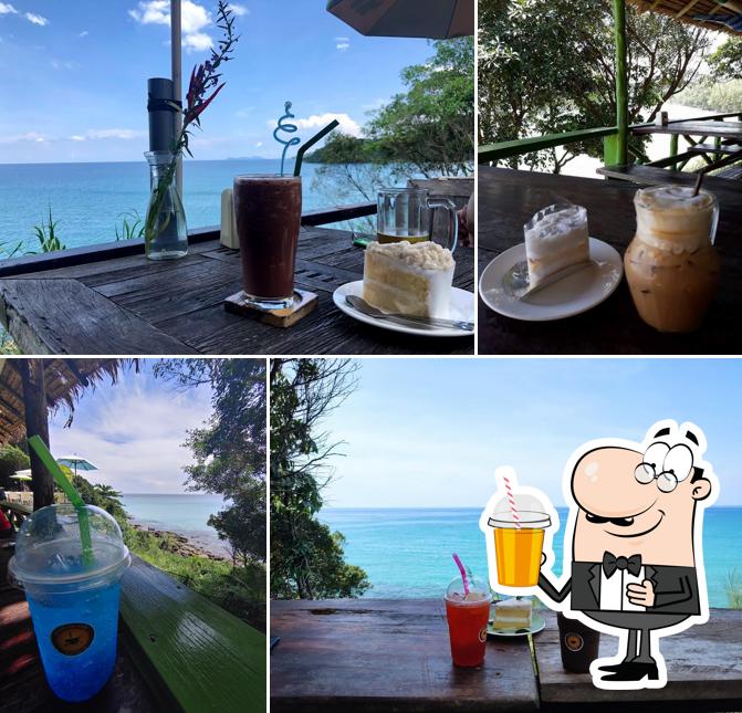 Enjoy a beverage at Goodview Resort and Coffee