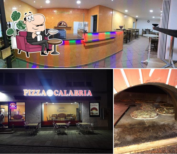 Check out how Pizza Calabria looks inside