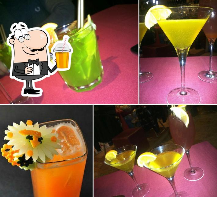 Goditi un drink a San Marco Concept Bar