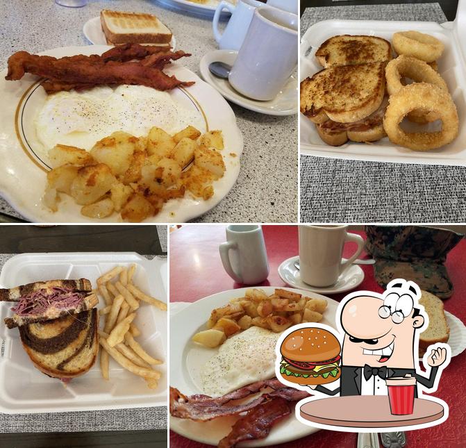 S & G Restaurant in Quantico - Restaurant menu and reviews