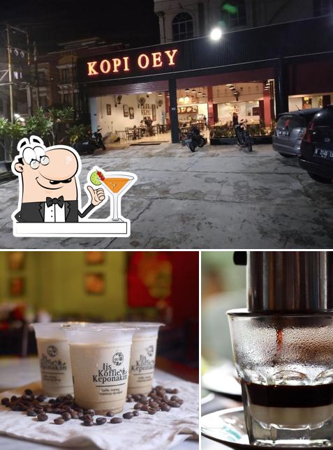 Las fotografías de bebida y exterior en Kopi Oey Pekanbaru