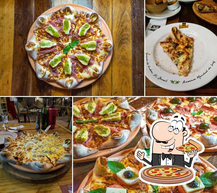 Pick pizza at Big Bamboo Engenho Eventos e Pizzaria