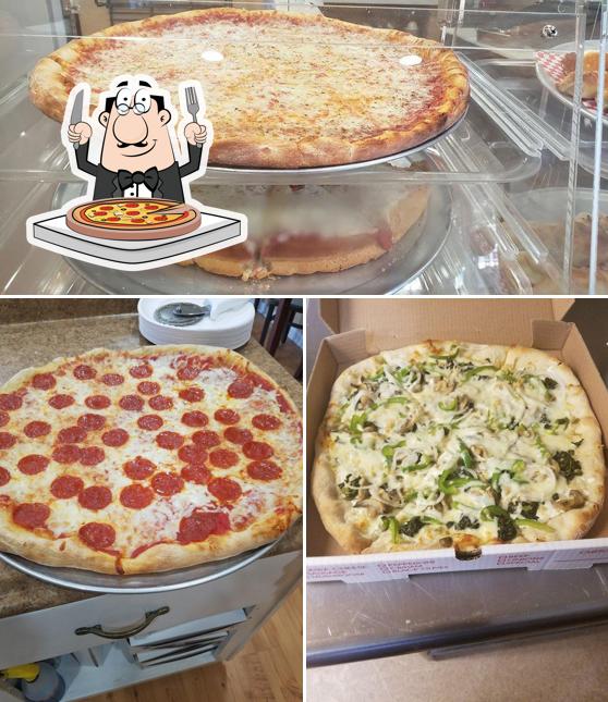 Delizia's Pizza in Long Neck - Restaurant menu and reviews