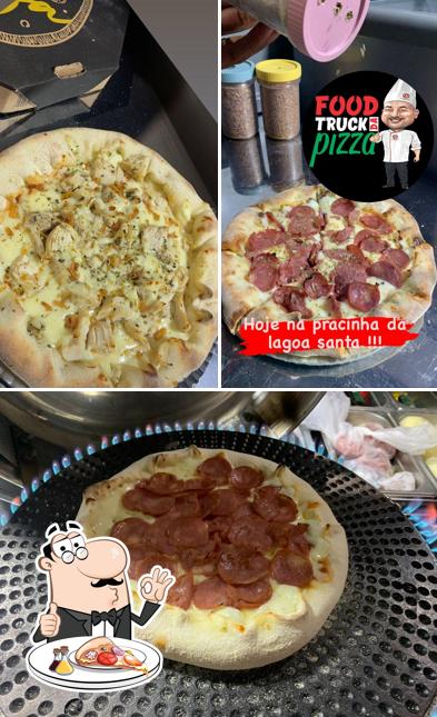 Escolha pizza no Pizza Super Brotinho