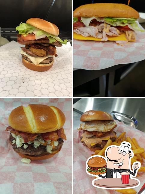 Побалуйте себя гамбургером в "KCs Burger Bar"