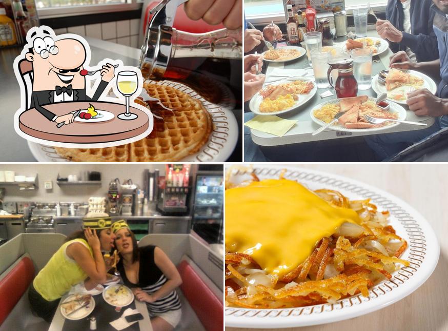 Блюда в "Waffle House"