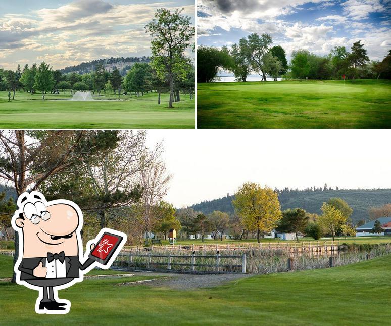 Harbor Links Golf Course in Klamath Falls Restaurant menu and reviews