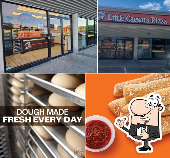 Voici une photo de Little Caesars Pizza