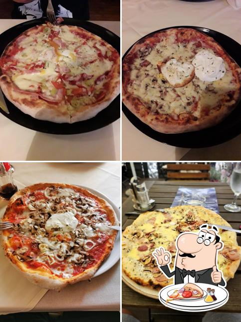 Order pizza at Restaurant Bjelovar