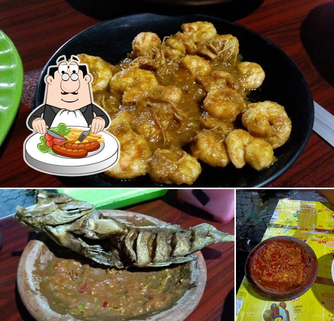 Comida en Sari Laut Cak Aris Khas Lamongan